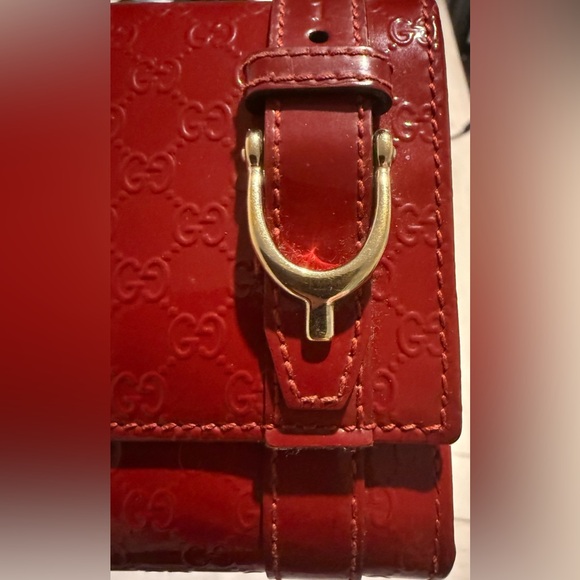 Gucci Red Embossed Leather wallet - Picture 2 of 16